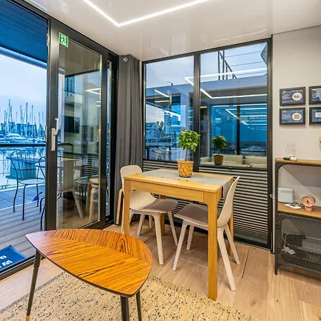 The Homeboat Company Parque Nacoes-lisboa Lisboa