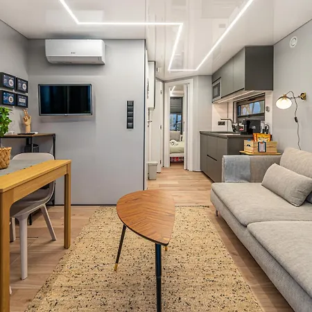 The Homeboat Company Parque Nacoes-lisboa Hotel en barco