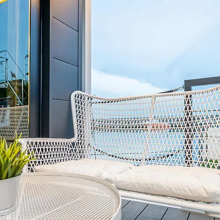 The Homeboat Company Parque Nacoes-lisboa Hotel en barco Lisboa