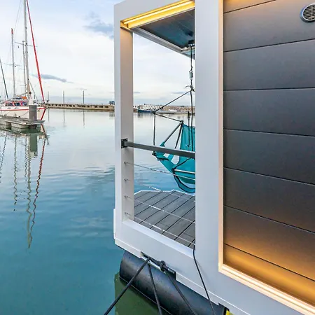 Hotel en barco The Homeboat Company Parque Nacoes-lisboa