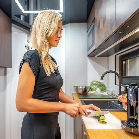 船上ホテル The Homeboat Company Parque Nacoes-lisboa *