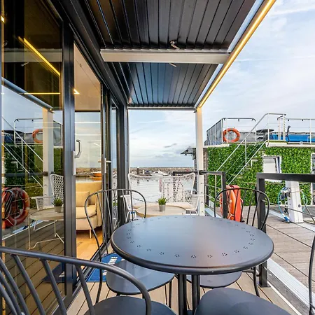 The Homeboat Company Parque Nacoes-lisboa * リスボン