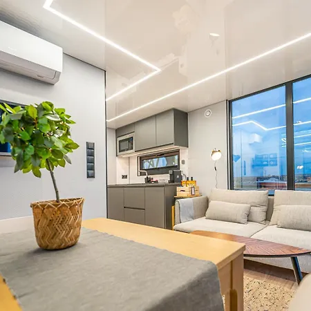 船上ホテル The Homeboat Company Parque Nacoes-lisboa リスボン