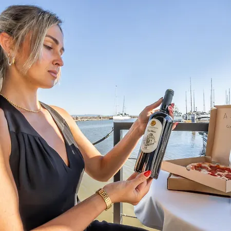 船上ホテル The Homeboat Company Parque Nacoes-lisboa リスボン