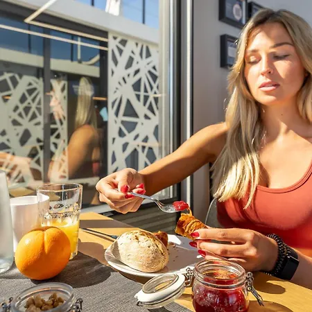 船上ホテル The Homeboat Company Parque Nacoes-lisboa