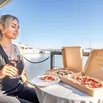 The Homeboat Company Parque Nacoes-lisboa Hotel na wodzie *